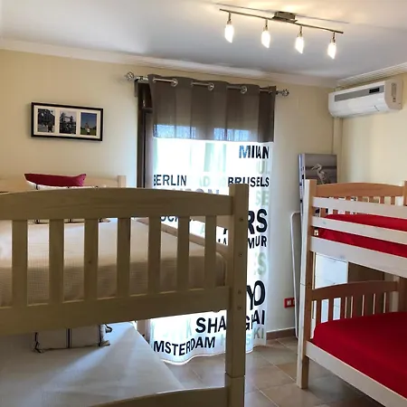 Apartamento Urbanizacion De Lujo En Primera Linea De Playa *