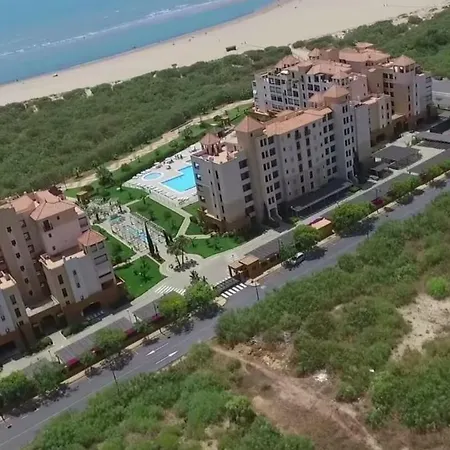 Apartamento Urbanizacion De Lujo En Primera Linea De Playa